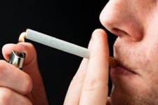 تاثیر مصرف سیگار بر سلامت دهان و دندان